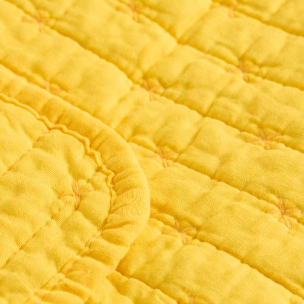 Quilt 130*180 - Gul korssting - Ib Laursen