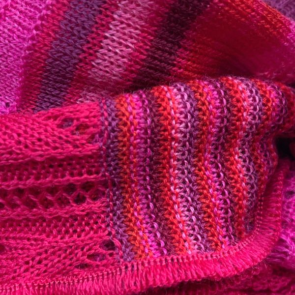 Manu tørklæde – Pink – Invero